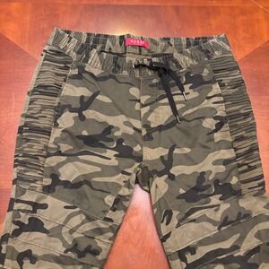 GUESS Women's Camouflage Size Medium Skinny Pants